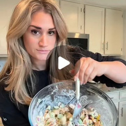 Dill Pickle Pasta Salad 🥒
