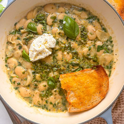 Creamy Pesto Beans