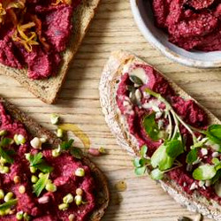 Beetroot Hummus