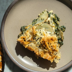 Hetty Spinach, Potato And Cheddar Pie