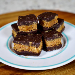 Vegan Peanut Butter Cup Fudge