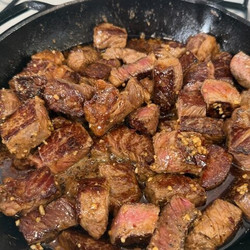 Garlic Steak Bites