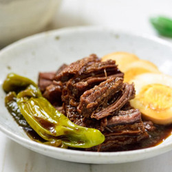 Jangjorim (soy Braised Beef)
