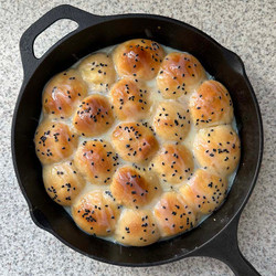 Yemeni Honeycomb Bread