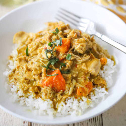 Slow Cooker Coconut Chicken Curry