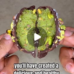 Pistachio Chocolate-covered Scoops