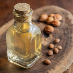 Almond Extract (crème De Noyeaux)