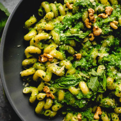 Broccoli Pesto Pasta
