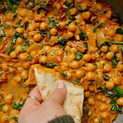 20-minute Marry Me Chickpeas (using Canned Chickpeas!)