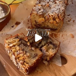 Almond &amp; Cinnamon Bread