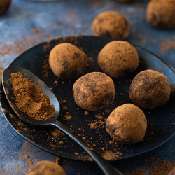 Amazing Vegan Chocolate Truffles