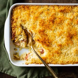 Cheesy Mashed Potato Casserole With Blue Cheese, Bacon And Rosemary