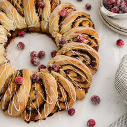 Gluten-free Cinnamon Roll Wreath