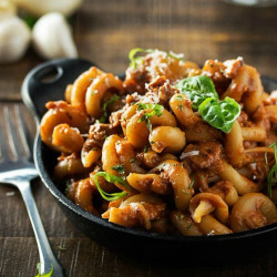 20 Minute Vegetarian Skillet Lasagna