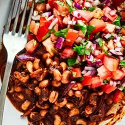 Black-eyed Bean Mole With Salsa