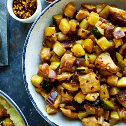 Chicken And Zucchini Stir Fry