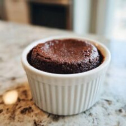 One-minute High-protein Cottage Cheese Microwave Brownie