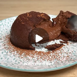 Apple &amp; Chocolate Coulant