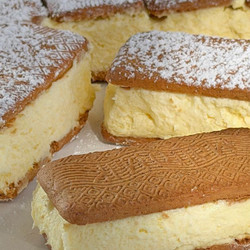 3-ingredient Malt ‘o’ Milk Vanilla Slice Recipe