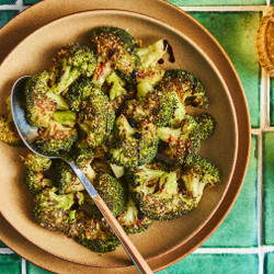Crispy Smashed Broccoli With Balsamic &amp; Parmesan