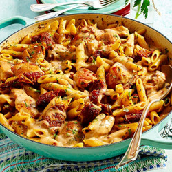 Einfache One-pot-pasta Mit Hähnchen