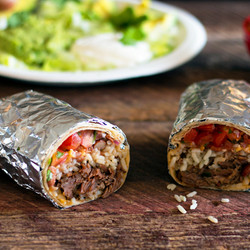 Chipotle Barbacoa Burrito (cilantro-lime Rice / Pinto Beans)