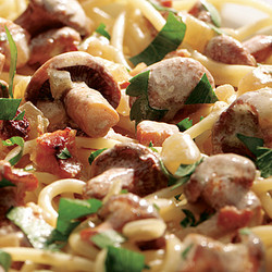 Spaghetti In Pfifferling-rahmsauce