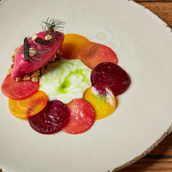 Heritage Beetroot With Buttermilk, Horseradish And Bronze Fennel