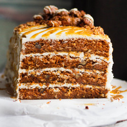 Carrot Cake With Candied Pecans