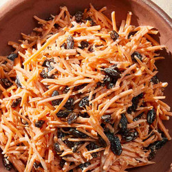 Grandma's Carrot Salad