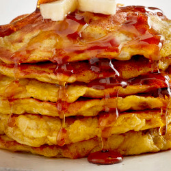 How To Make 2-ingredient Banana Pancakes