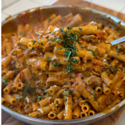 One Pot Cheesy Beefy Tomato Pasta