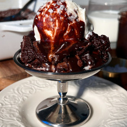 Deep Dish Brown Butter Molten Lava Cake