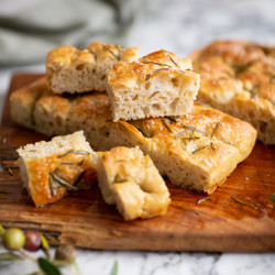 Easy No-knead Focaccia