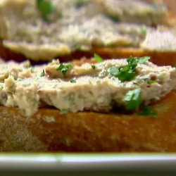 Crostini With Tuna Tapenade