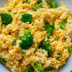 Easy Cheesy Broccoli Rice