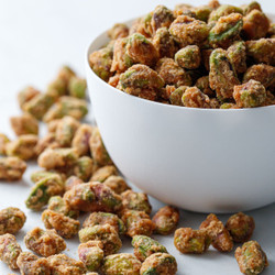 Sweet &amp; Spicy Candied Pistachios