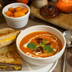 Tomato Soup With Cheese Toast