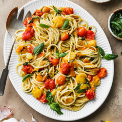 Summer Fresh Cherry Tomato Pasta Sauce (4-ingredients!)