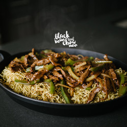 Take Out At Home: Black Bean Beef Chow Mein · I Am A Food Blog