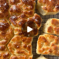 Tear + Share Honey Butter Focaccia Dinner Rolls
