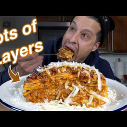 Lasagne Alla Bolognese With Lots Of Layers