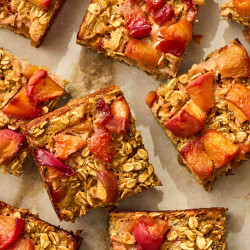 Peach-oatmeal Breakfast Bars