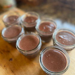 Homemade 6 Ingredient Chocolate Pudding