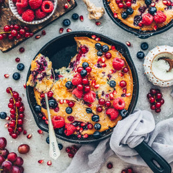 Vegan Dutch Baby Pancake