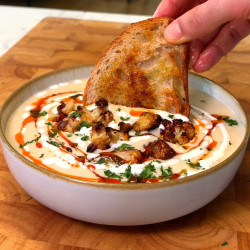 Creamy Roasted Cauliflower Soup