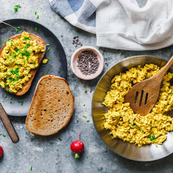 Veganes Rührei Mit Tofu Und Kala Namak