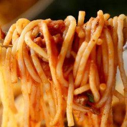 Slow Cooker Spaghetti Bolognese Sauce