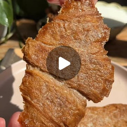 Cinnamon Sugar Croissant Brittle