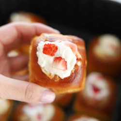 Strawberry Cheesecake French Toast Buns